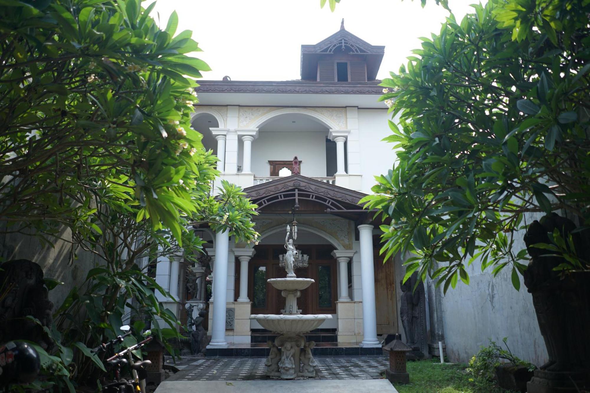 Rumah Pesik Art & Heritage Hotel Gondowulung Εξωτερικό φωτογραφία